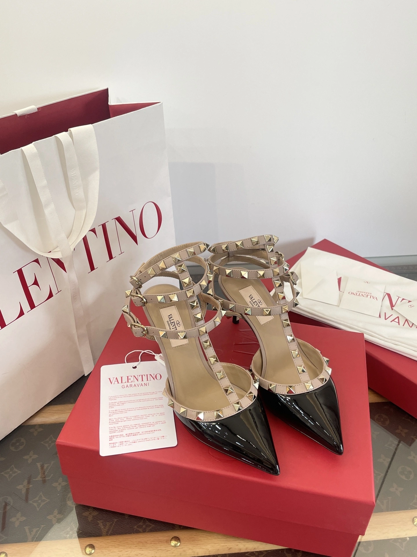 COCO-- V1859ti9o ZW2S0375VNWN91 Heel height ： 6.5cm item:E-X230F1255